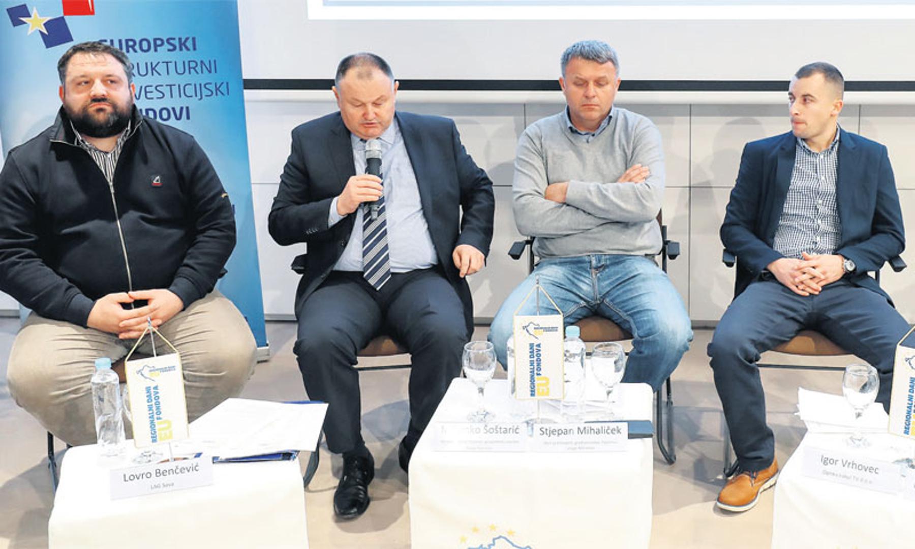 Lovro Benčević, Miljenko Šoštarić, Stjepan Mihaliček i Ivan Vrhovec na panel diskusiji o razvoju grada putem europskih fondova
