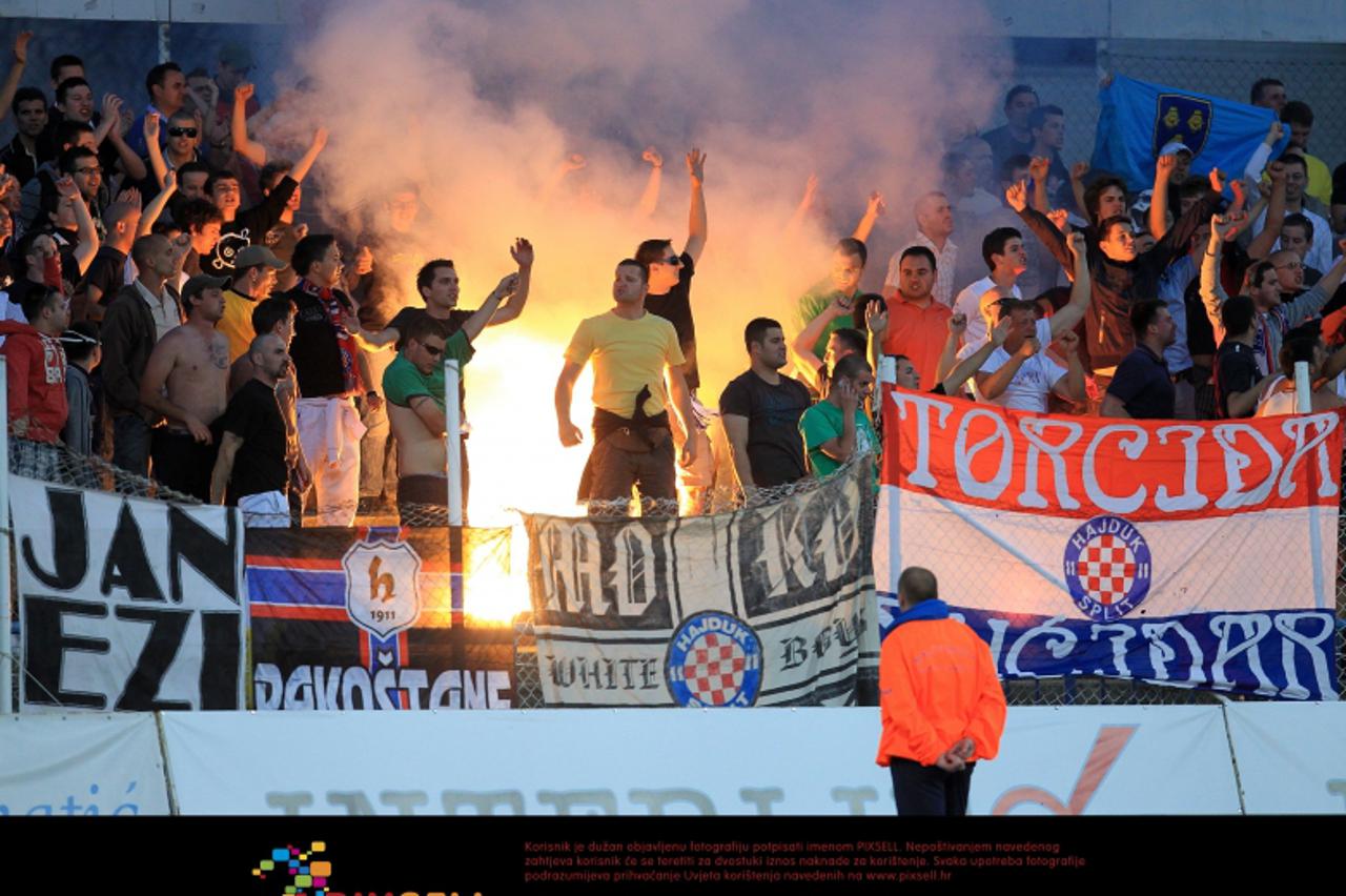 '14.05.2011., stadion u Kranjcevicevoj, Zagreb - 1. HNL, 29. kolo, NK Zagreb - Hajduk Split. Torcida. Photo: Antonio Bronic/PIXSELL'