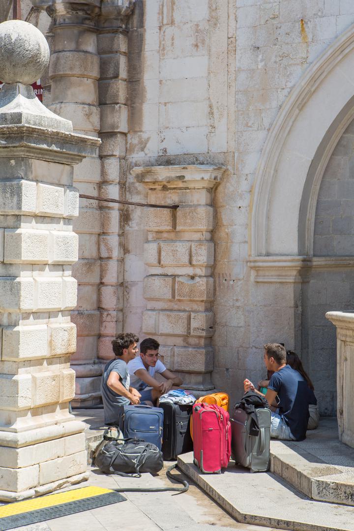 U Dubrovniku je danas u 16 sati u hladu izmjereno 29 stupnjeva Celzijevih. 