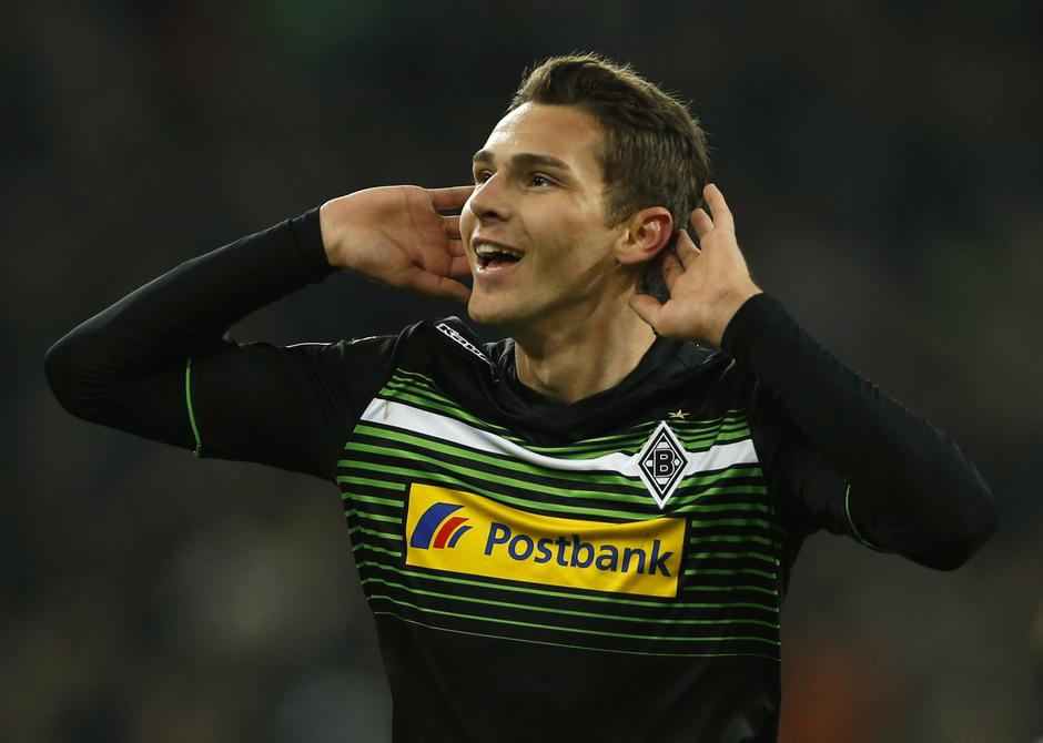 Borussia Moenchengladbach's Branimir Hrgota celebrates scoring a goal during their Europa League group A soccer match against FC Zurich in Moenchengladbach December 11, 2014.         REUTERS/Wolfgang Rattay (GERMANY  - Tags: SPORT SOCCER TPX IMAGES OF THE