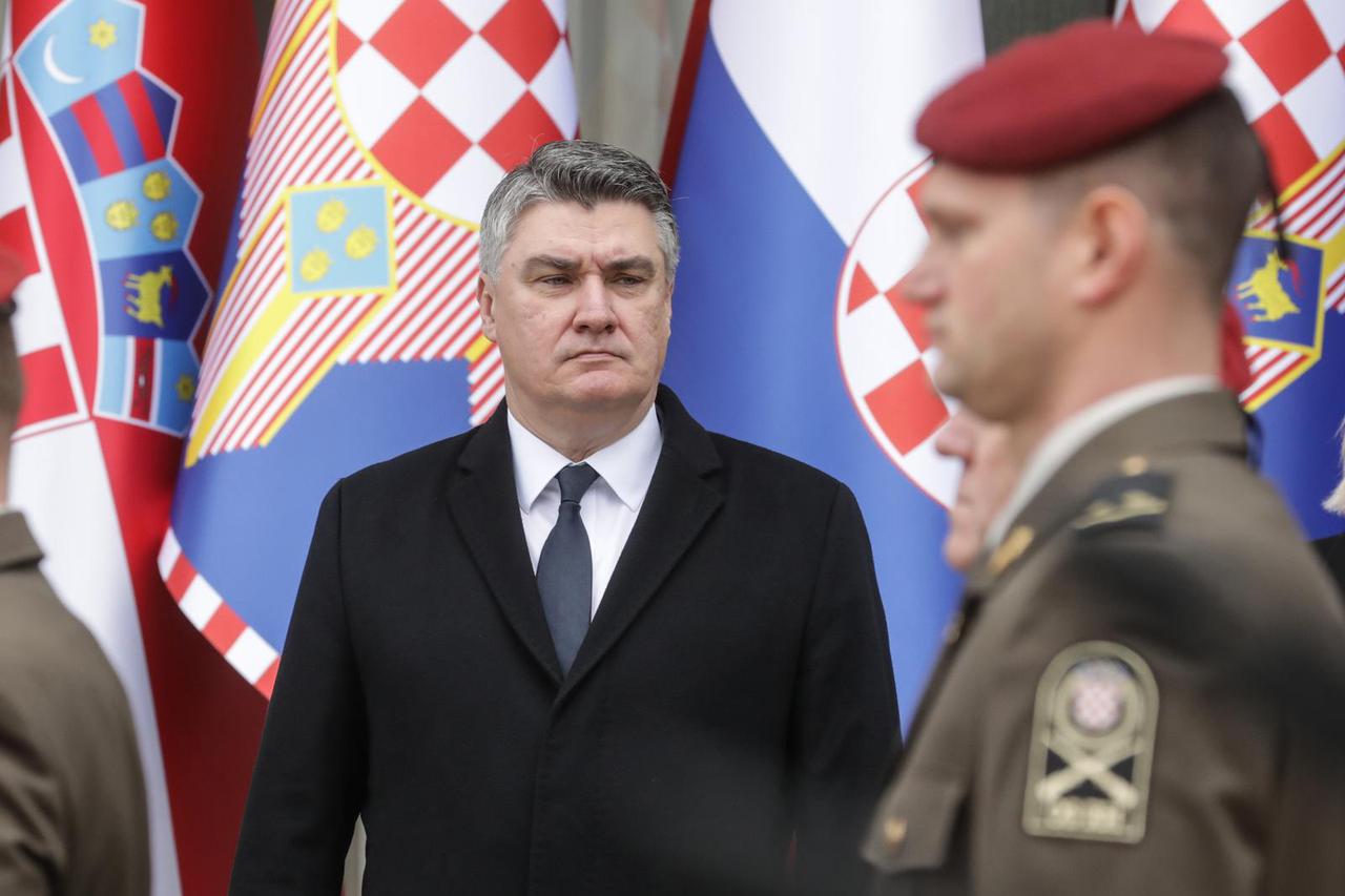 Zagreb: Predsjednik Milanović dodijelio je odlikovanja na obilježavanju 28. obljetnice Počasno-zaštitne bojne
