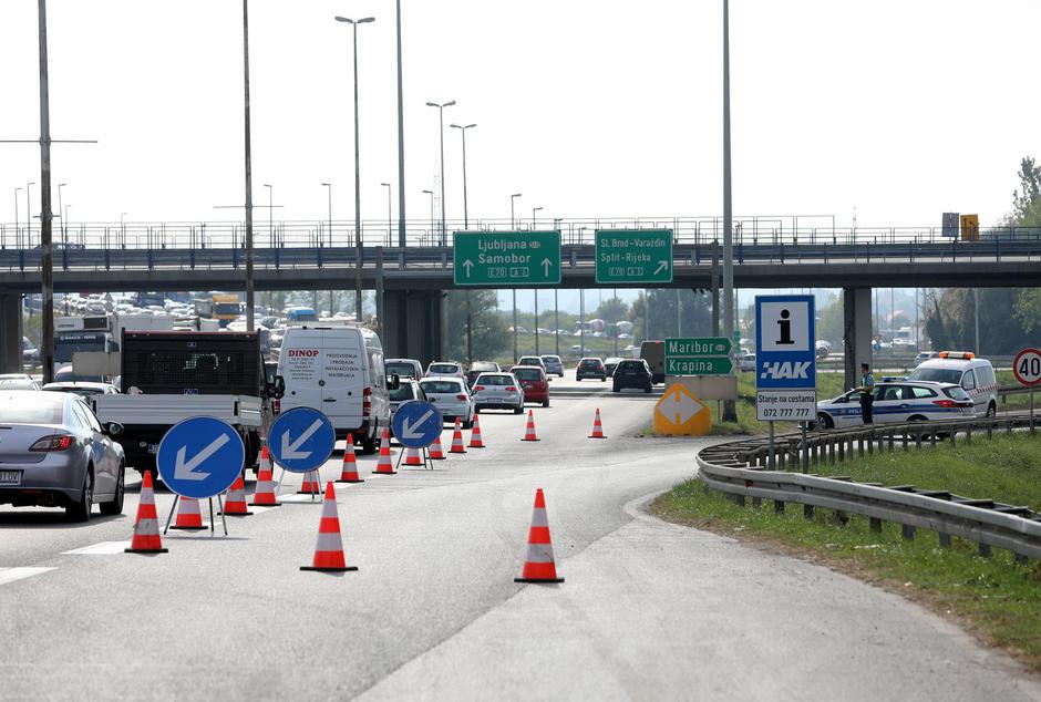 Zagreb: Kaos u prometu na A2 - kolona dugačka do deset kilometara