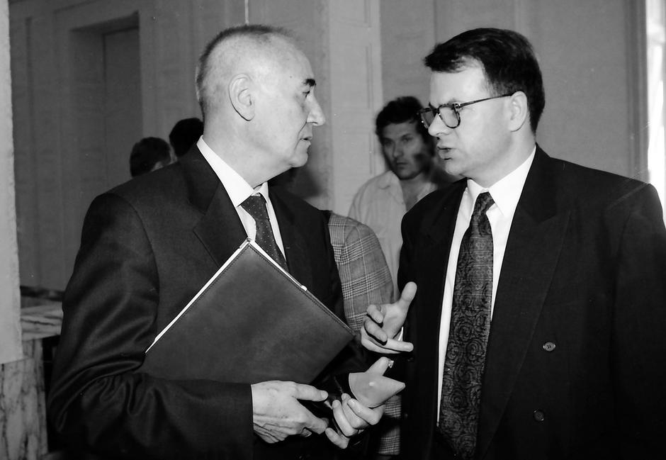 Franjo Gregurić i Ivić Pašalić u vrijeme dok je Gregurić bio predsjednik Vlade demokratskog jedinstva, a Pašalić glavni tajnik HDZ-a