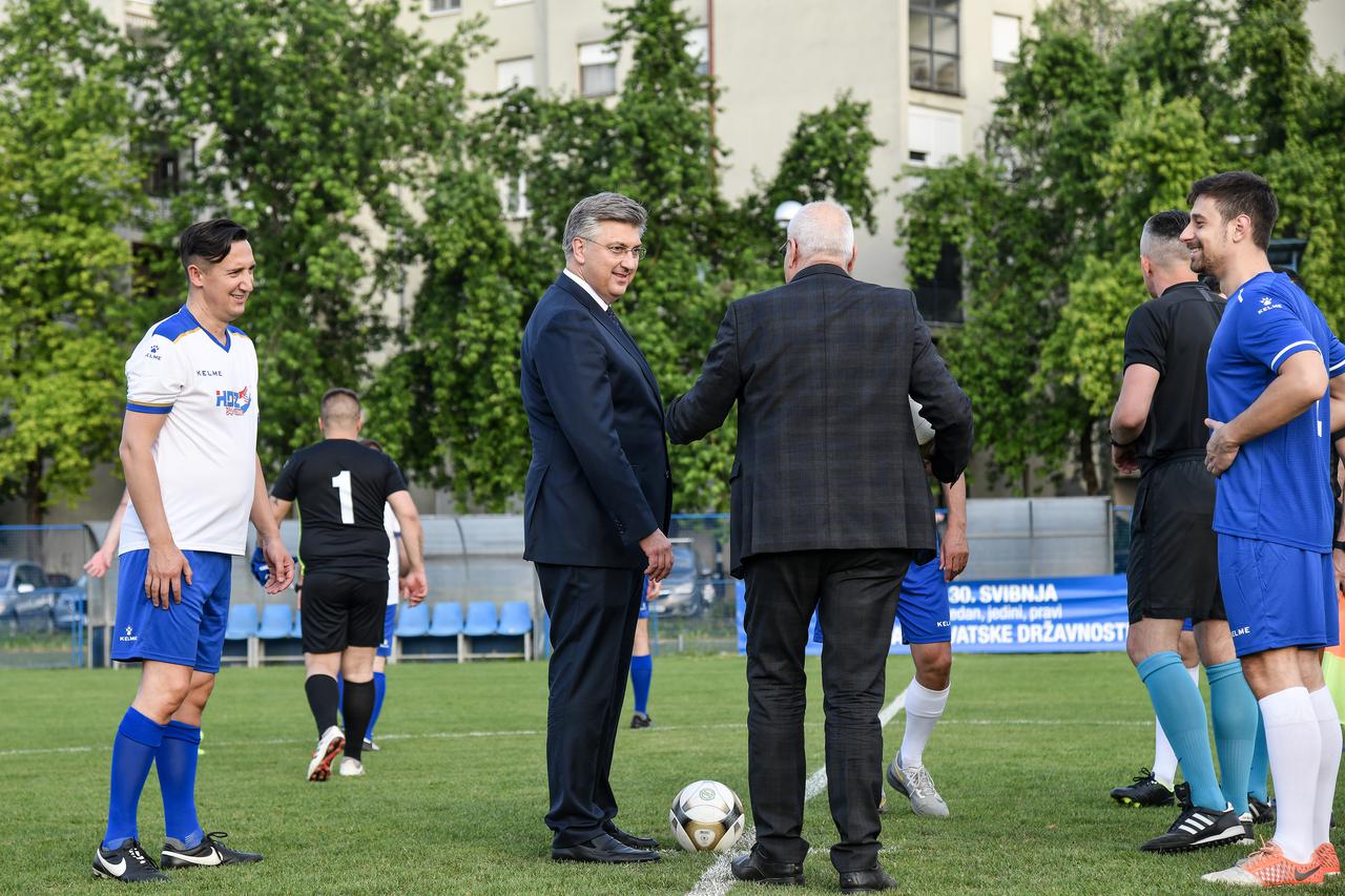 Zagreb: Tradicionalna nogometna utakmica povodom obilježavanja obljetnice HDZ-a