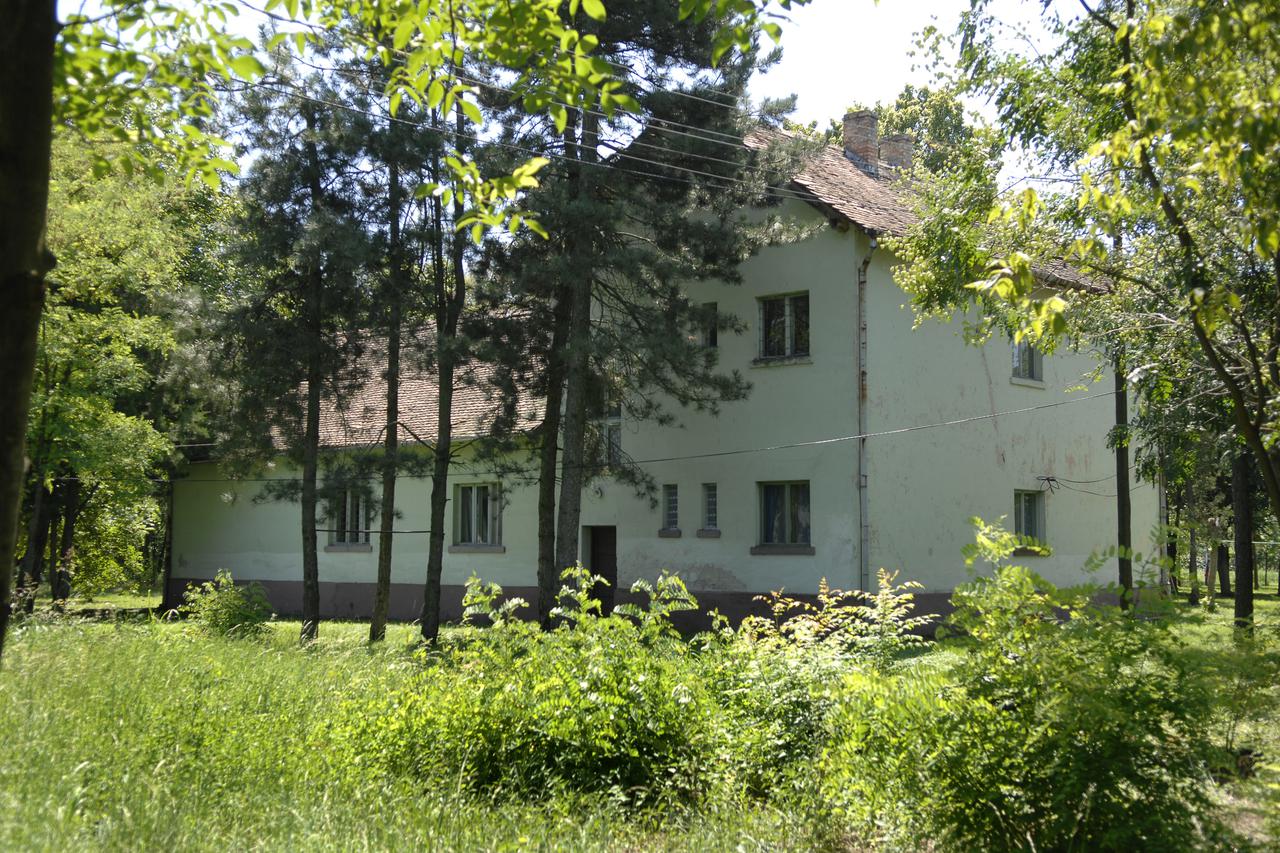 Logor Stajićevo - zgrada u kojoj su ispitivani zarobljenici