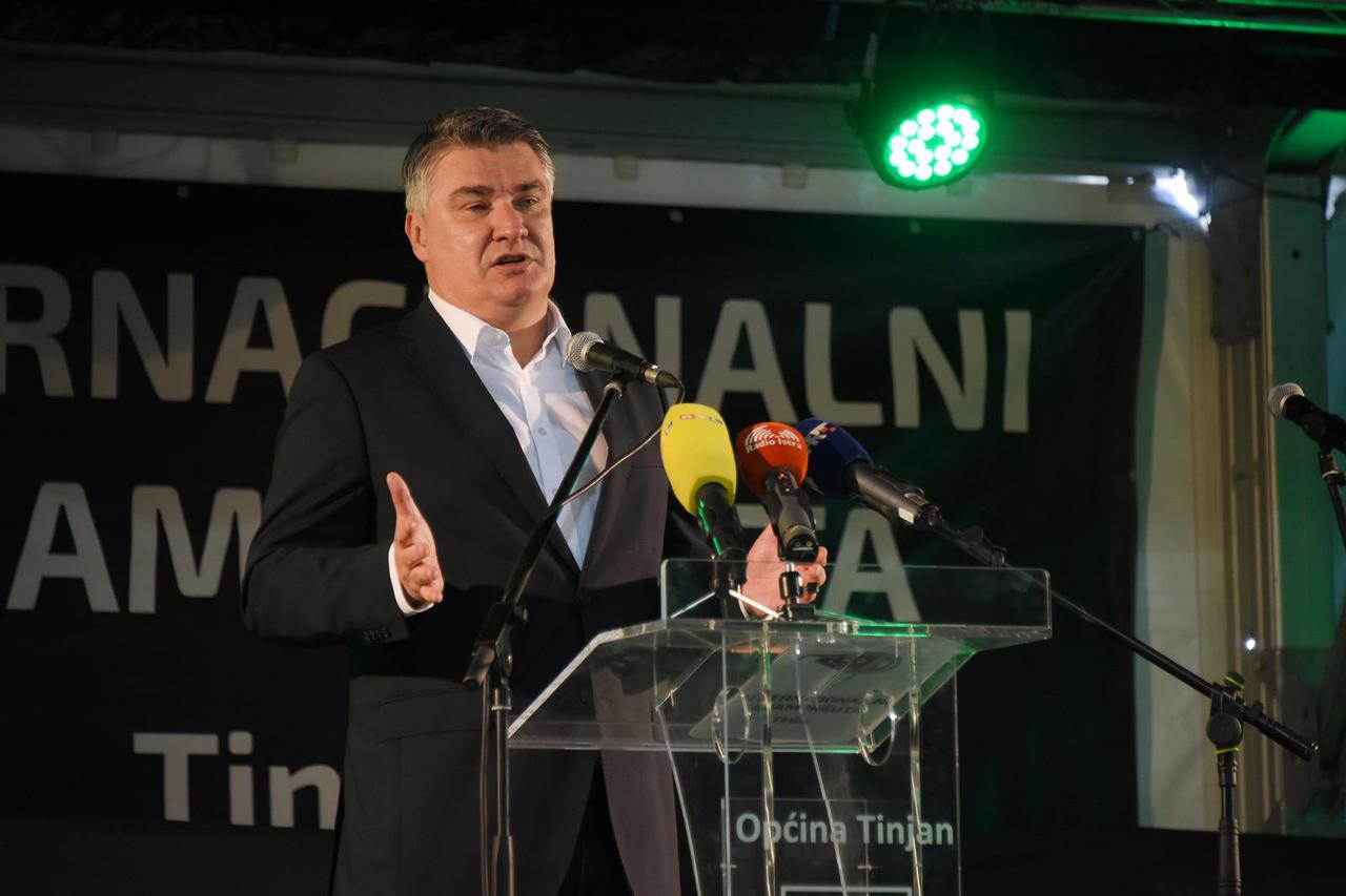 Tinjan: Otvoren je Međunarodni sajam pršuta na kojem je bio i predsjednik Milanovic