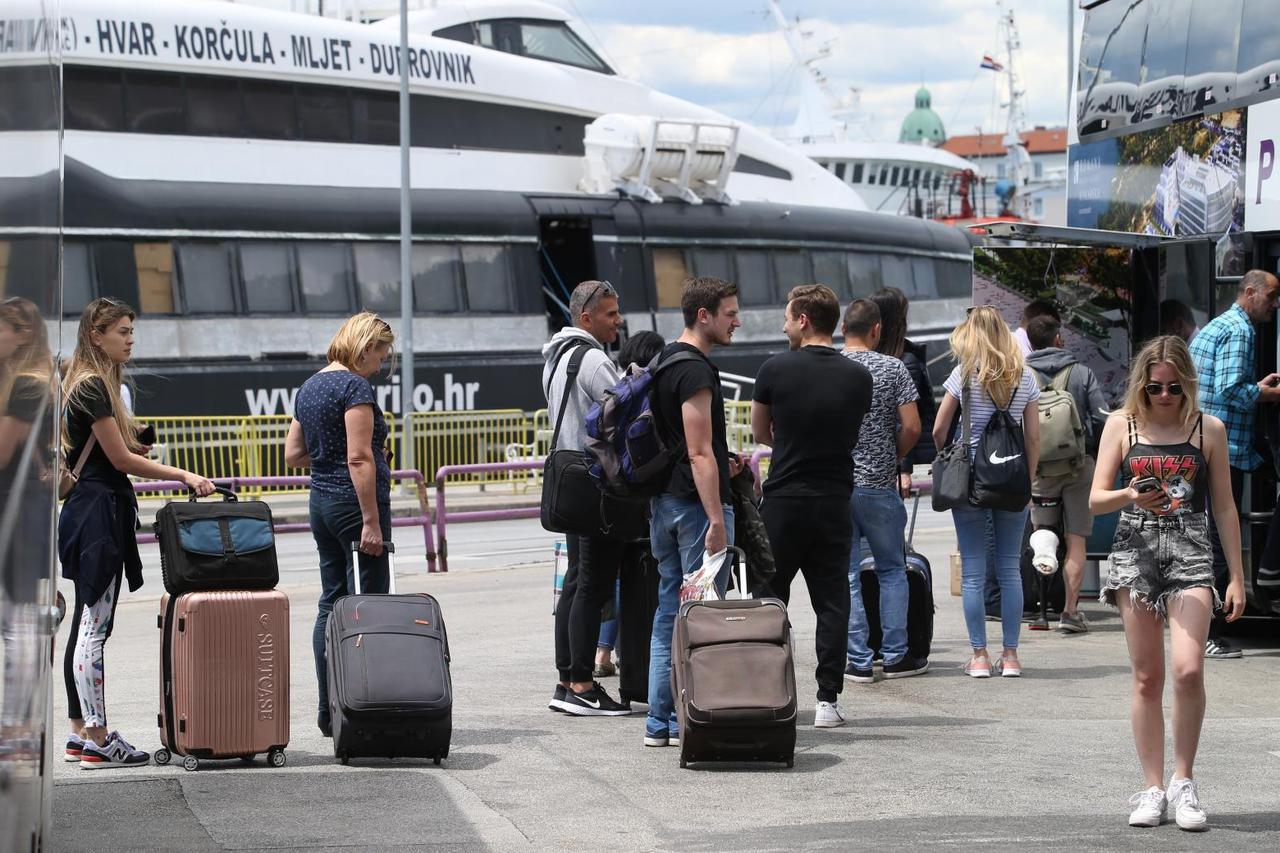 U Splitu se bilježi povećanje broja turista kao i onih koji odlaze na otoke