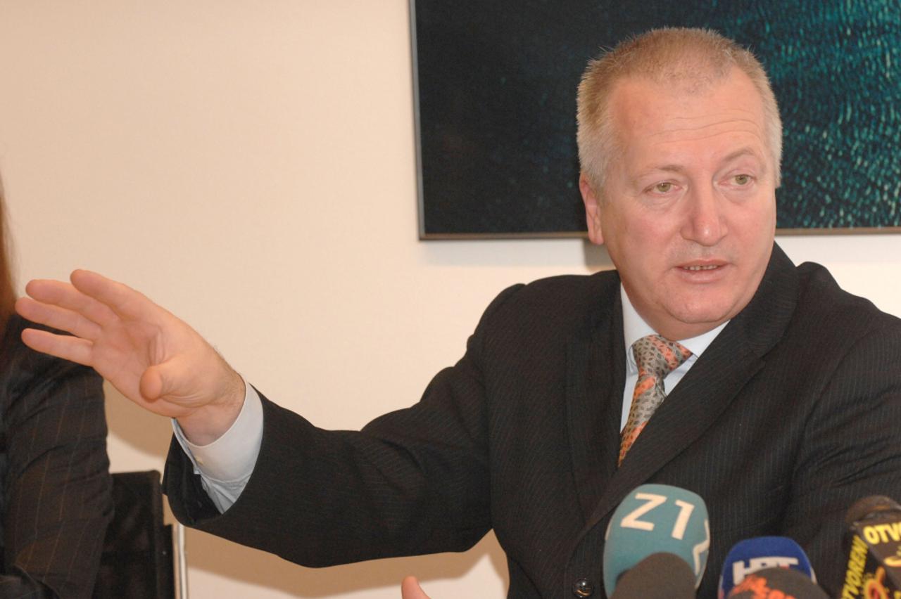 Ante Markov, predsjednik uprave Janafa