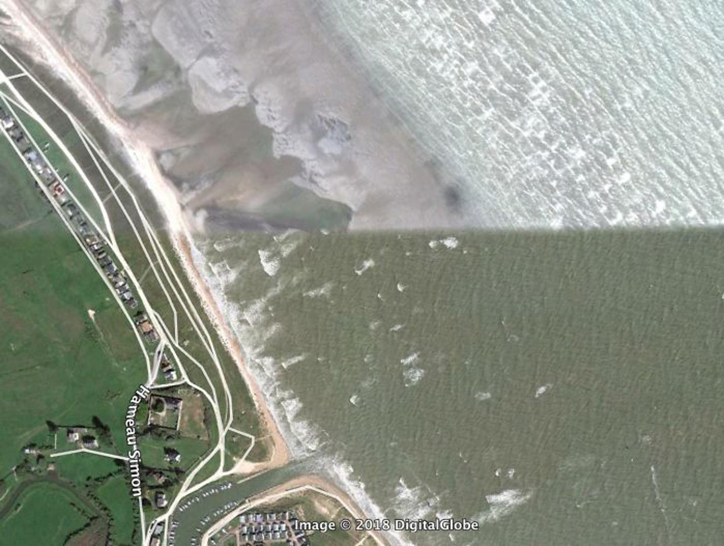 Na Imguru je objavio galeriju najzanimljivijih otkrića na Google Earthu. Plaža u Normandiji.