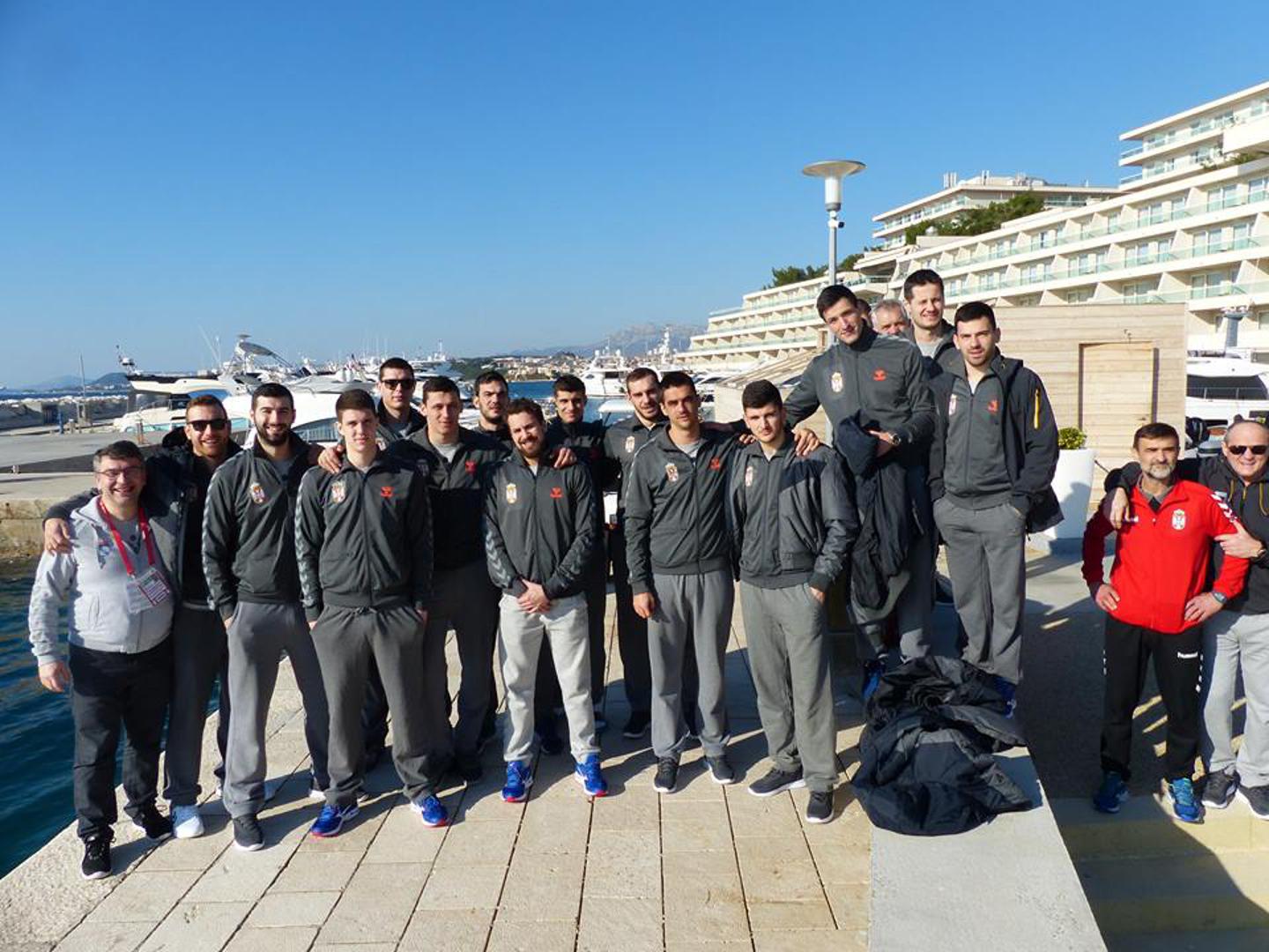 Jutro nakon poraza ipak im je svanulo sunce. Naime, izabranici Jovice Cvetkovića iskoristili su priliku što se njihove utakmice igraju u Splitu pa prošetali morskom obalom.