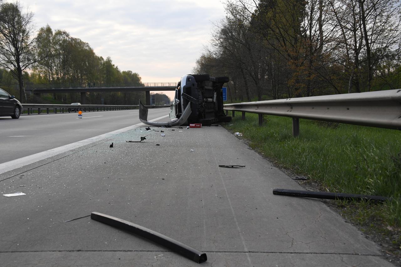 Njemačka: Prometna nesreća na cesti A27