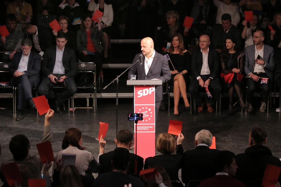 Tematsko-izvještajna konvencija SDP-a