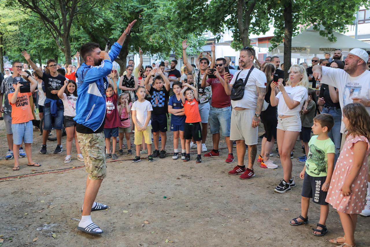 Zagreb: Zadnji dan manifestacije Rekreativni kvart u Španskom