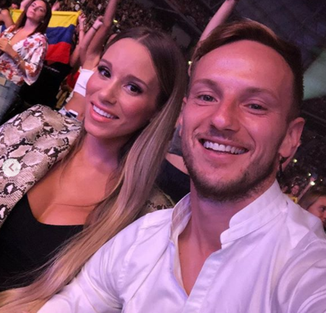 Supruga Ivana Rakitića, Raquel Mauri, oduševila je pratitelje objavom na Instagramu. 