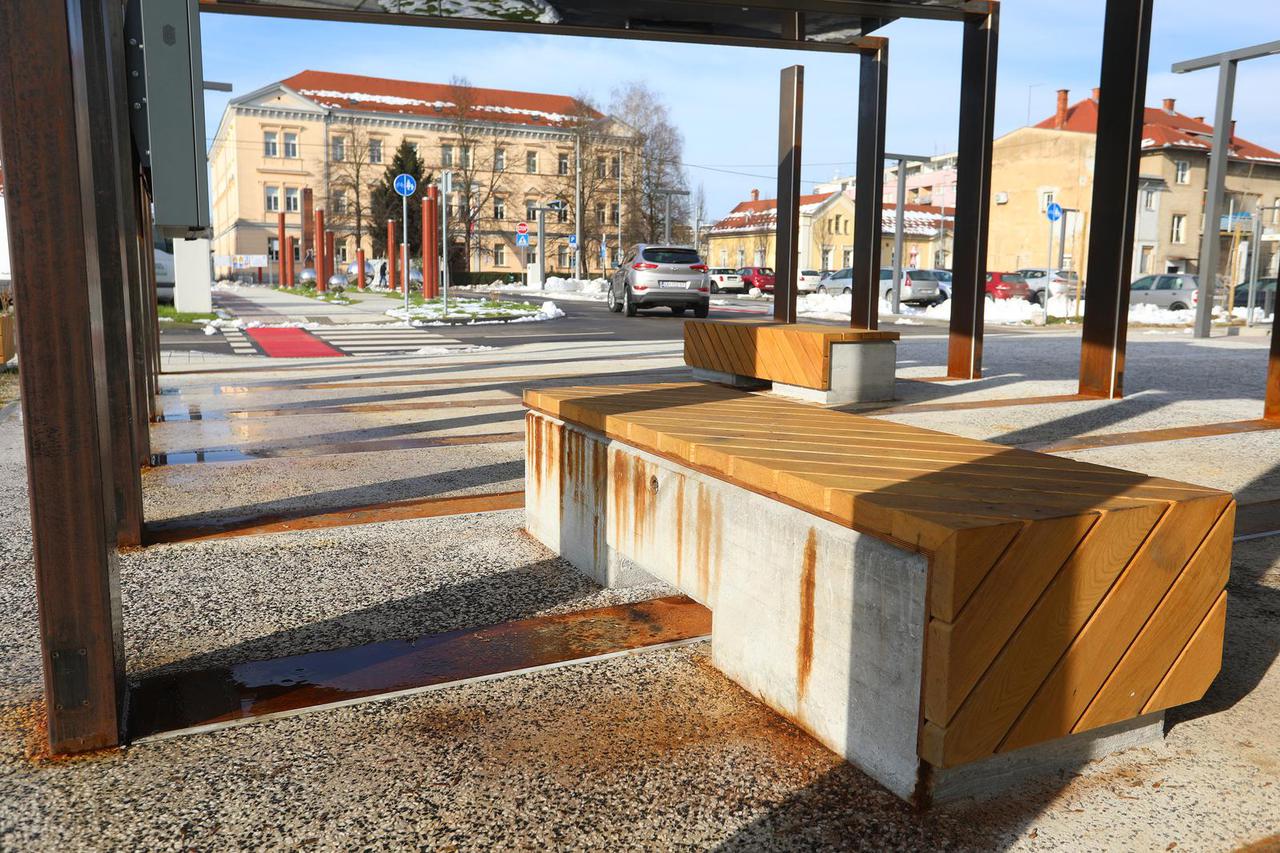 Karlovac: Loše stanje na novoizgrađenom parkiralištu uz budući poduzetnički centar