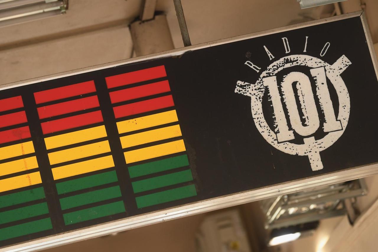 Ukoliko ne podmiri troškove, Radio 101 prestaje s emitiranjem