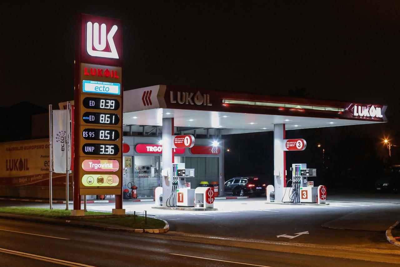 Zagreb: Benzinska postaja Lukoil