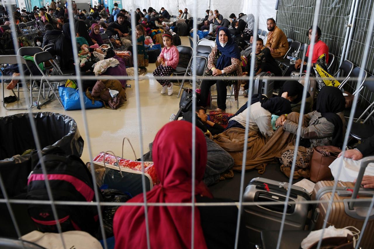 Afganistanske izbjeglice u njemačkoj zračnoj luci