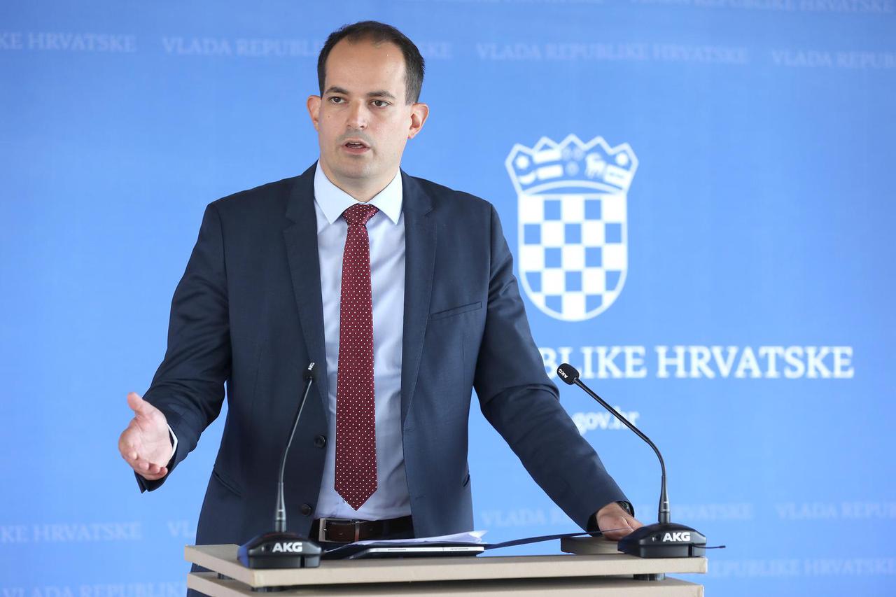 Zagreb: Ministar Malenica obratio se medijima nakon 143. sjednice Vlade