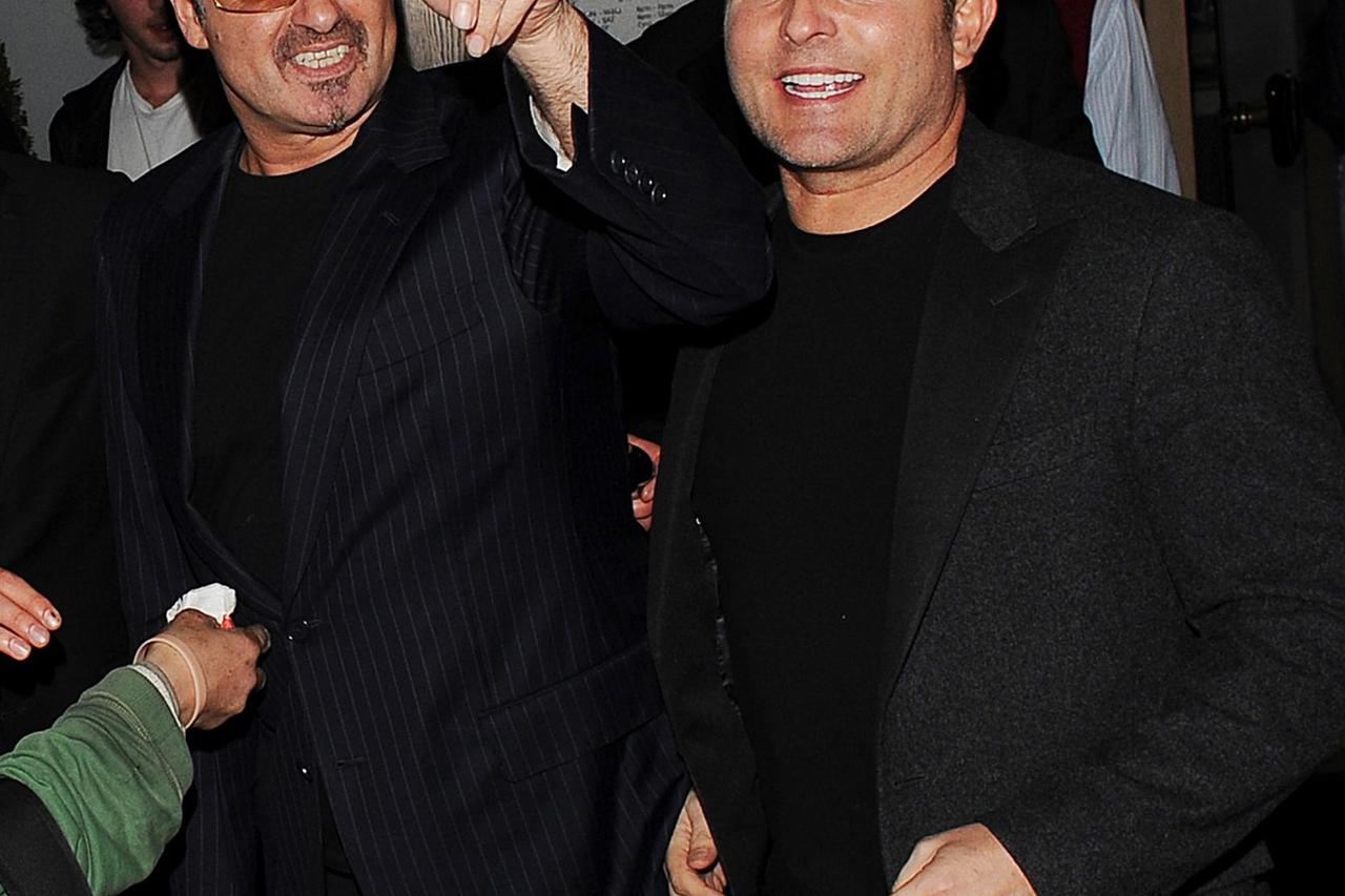 WORLD RIGHTS  George Michael and partner Kenny Goss spotted enjoying a night out at Nobu. London, UK. 15/10/2009  BYLINE ANTHONY CLARKE/BIGPICTURESPHOTO.COM: 1612  USAGE OF THIS IMAGE OR COPY WRITTEN THAT IS BASED ON THE CAPTION, IS CONDITIONAL UPON THE A