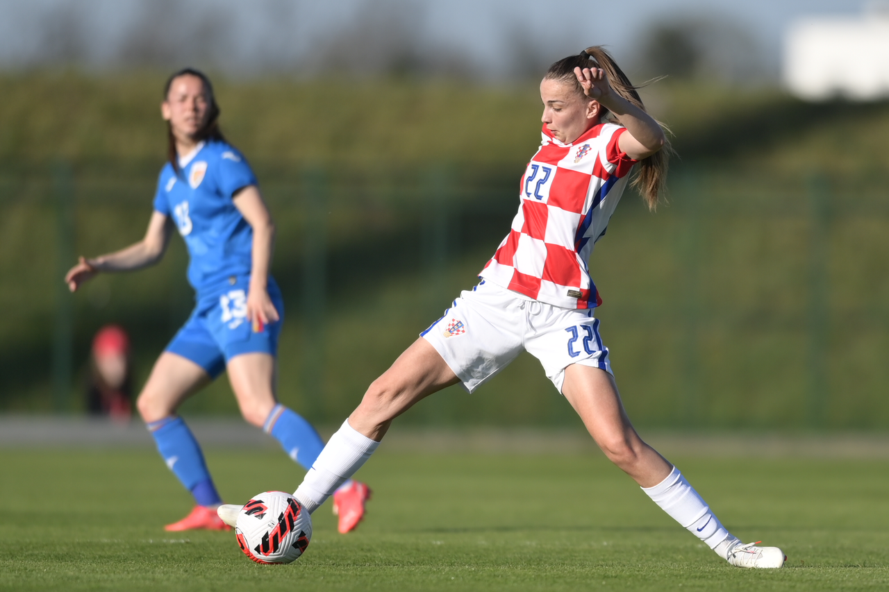 Velika Gorica: Nogometašice Hrvatske protiv Rumunjske u kvalifikacijskoj utakmici za SP