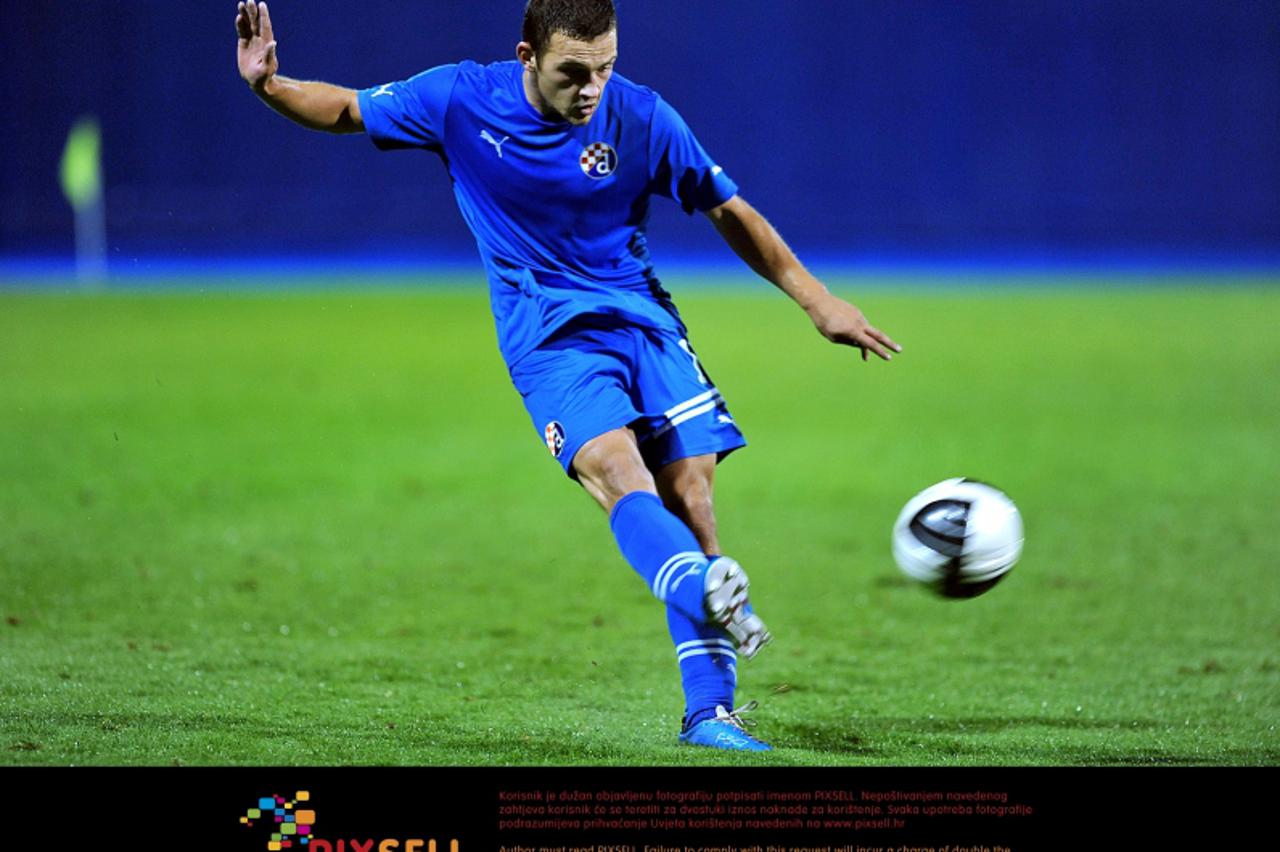 '30.07.2011., stadion u Maksimiru, Zagreb - 1. HNL, 2. kolo, GNK Dinamo Zagreb - Cibalia Vinkovci. Ivan Tomecak(11).  Photo: Goran Stanzl/PIXSELL'