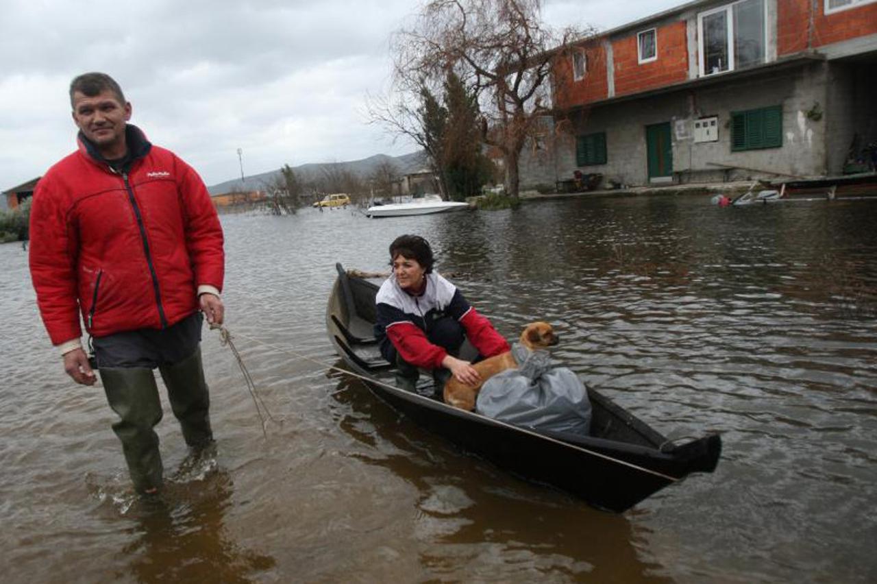 poplava metković