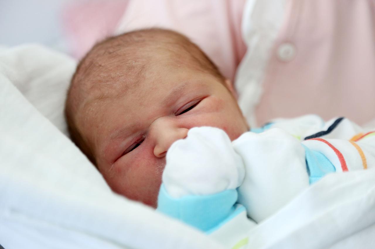 Knin: Mia Ćibarić rođena u kninskoj bolnici ujedno je i prva beba rođena u Hrvatskoj