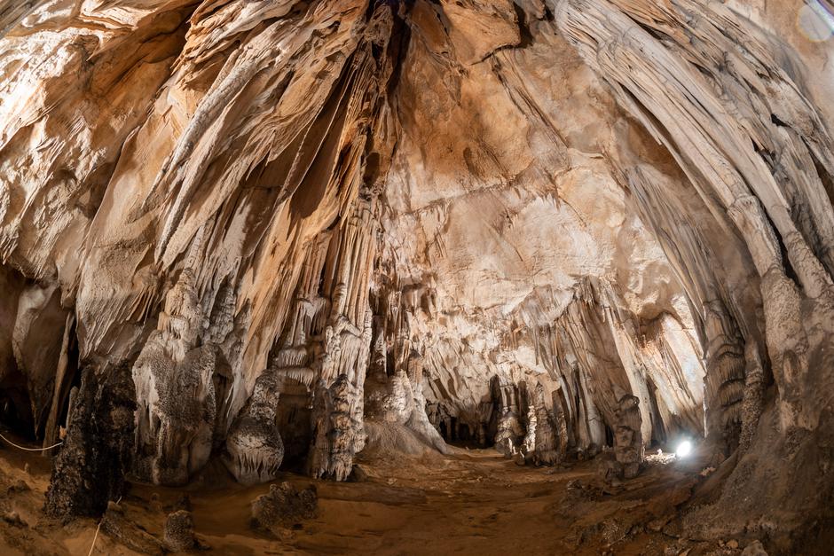 Cerovačke pećine, najveći spiljski kompleks u Hrvatskoj