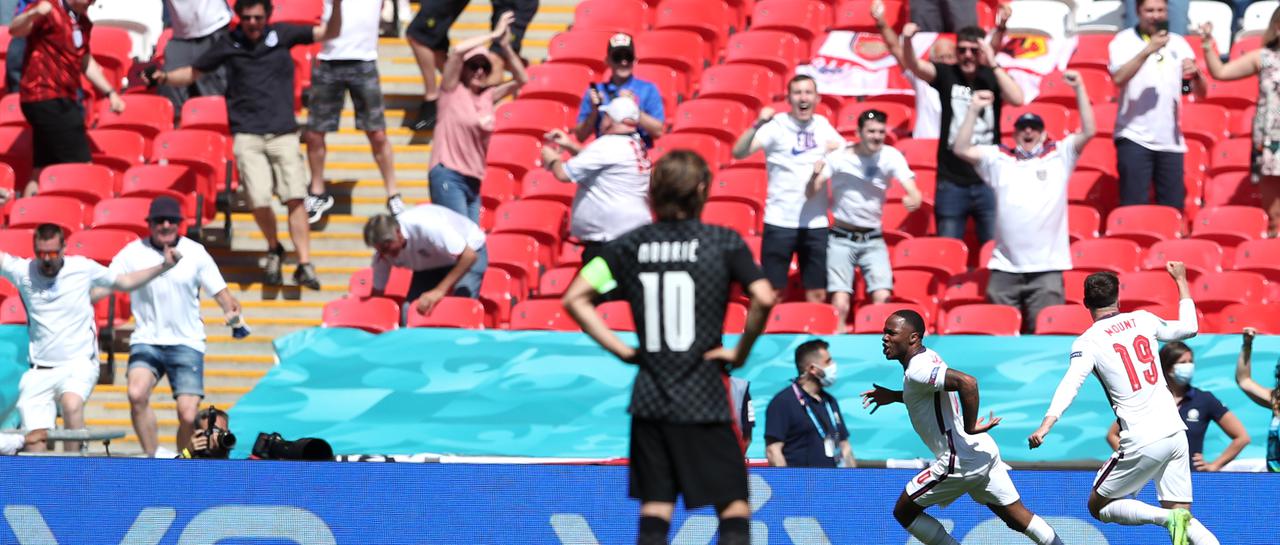 Hrvatska prvi put porazom otvorila Euro, Englezi slavili golom Sterlinga