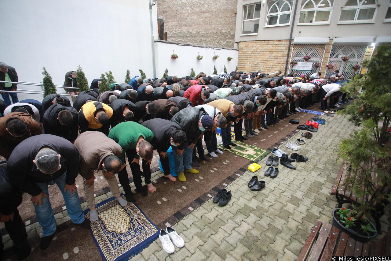 Beograd: Muslimani obilježavaju jedan od najzna?ajnijih blagdana Ramazanski bajram
