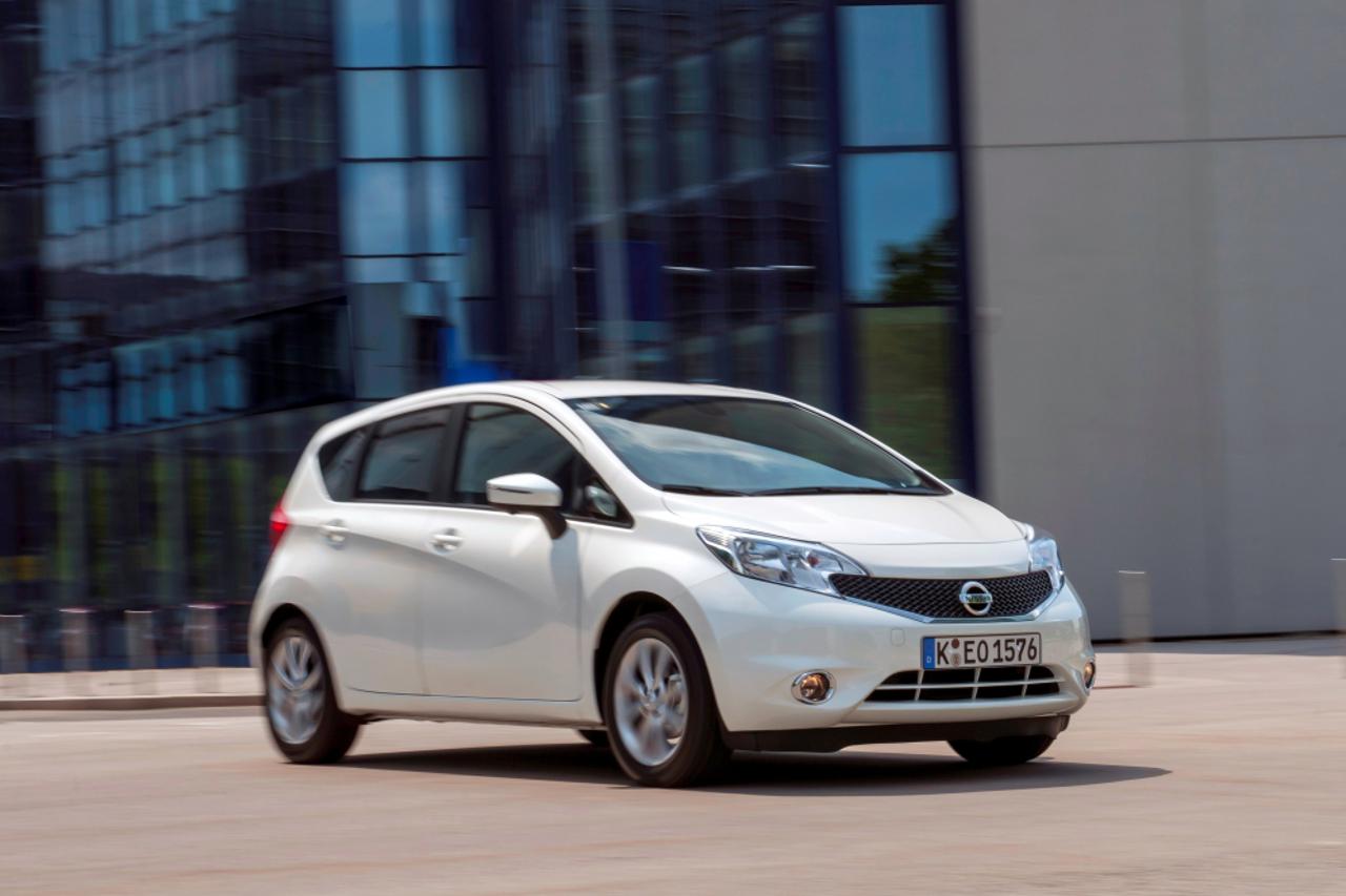 nissan note (1)