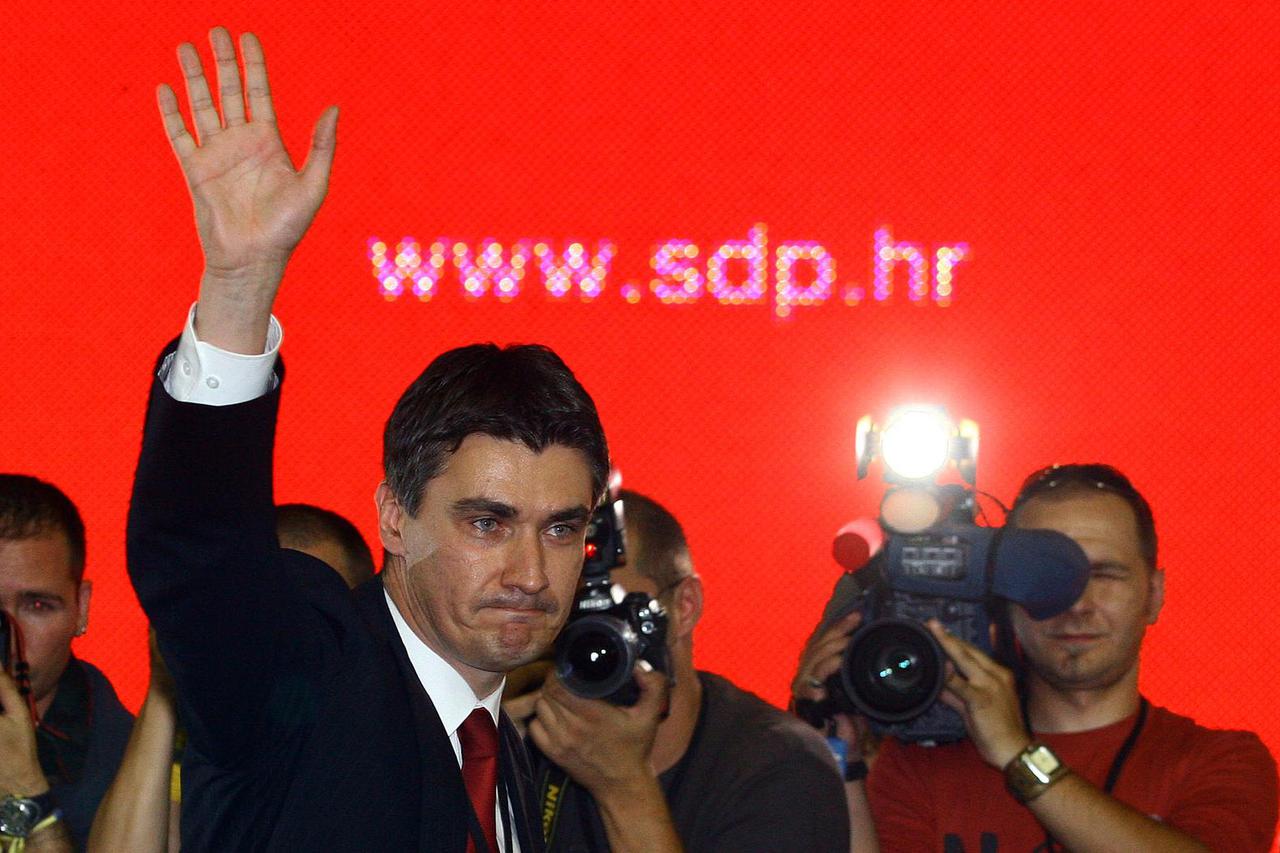 ARHIVA - Na današnji dan prije 16 godina Zoran Milanović postao predsjednik SDP-a