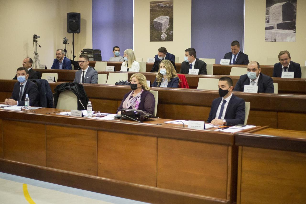 Mostar: Nakon osam godina održana je sjednica Gradskog vijeća