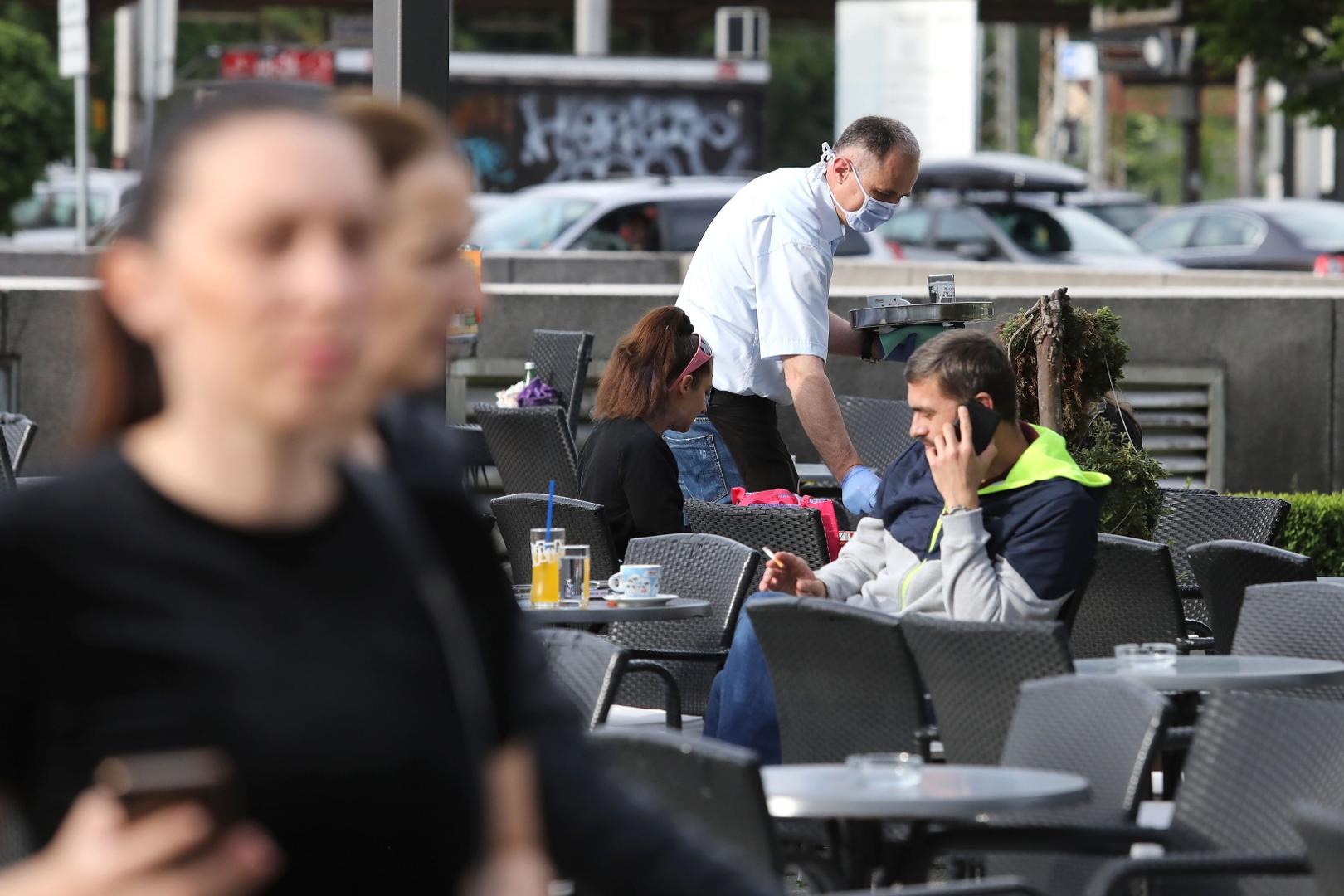 11.05.2020., Zagreb - Odlukom Kriznog stozera od danas je dozvoljen rad kafica i restorana i Zagrepcani su iskoristili priliku za prve kave u drustvu. 
Photo: Patrik Macek/PIXSELL