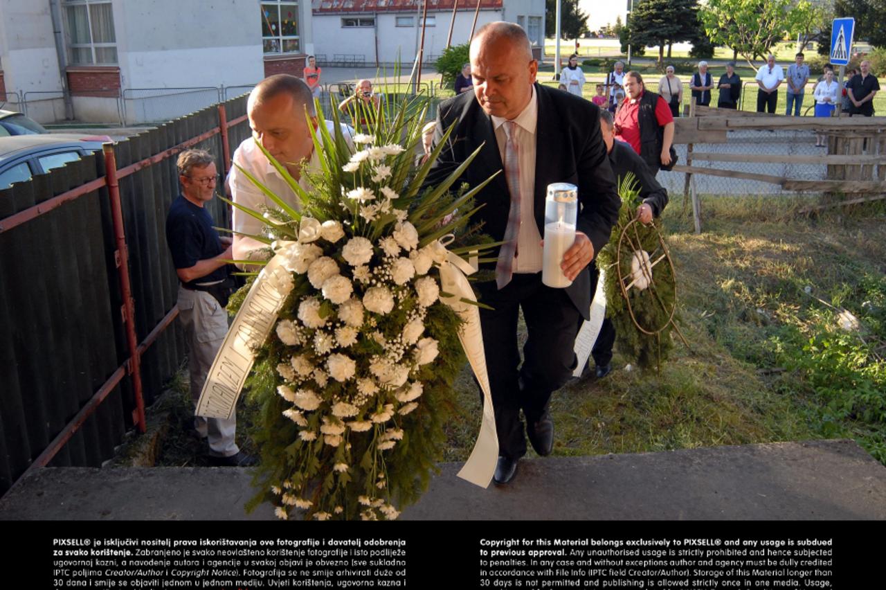 Slavonski Brod sjećanje na žrtve 3. svibnja (1)