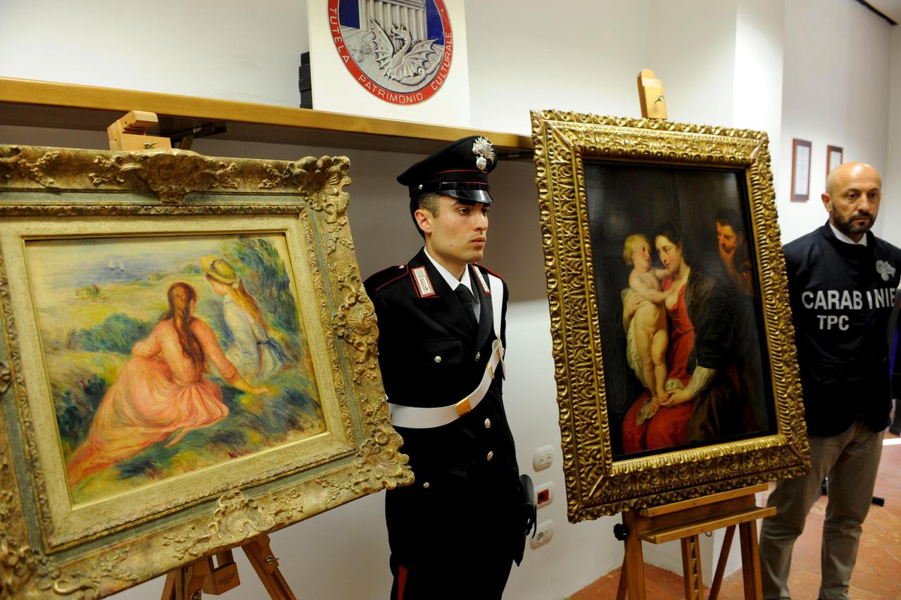 Monza, Recovered two pictures of Rubens and Renoir stolen last year