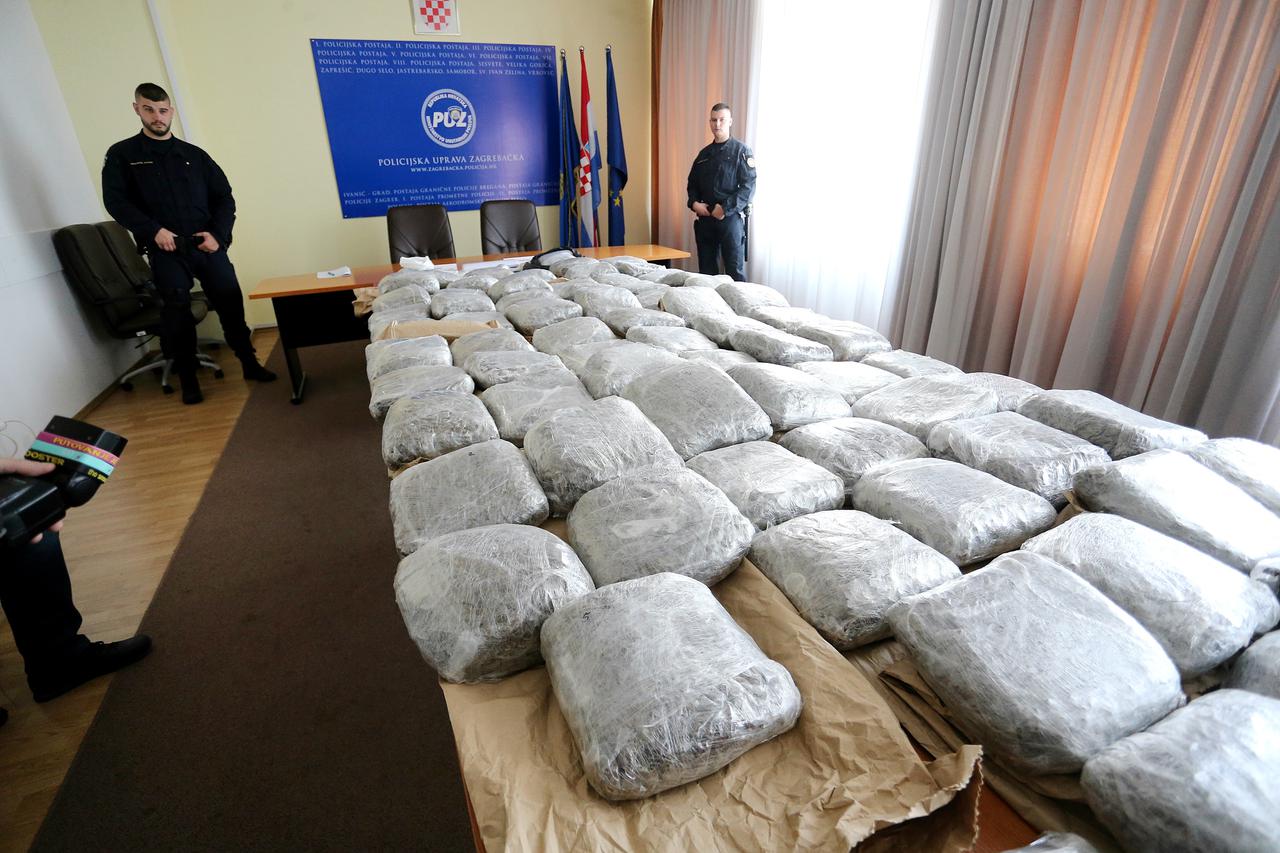 Policija zapljenila veću količinu droge