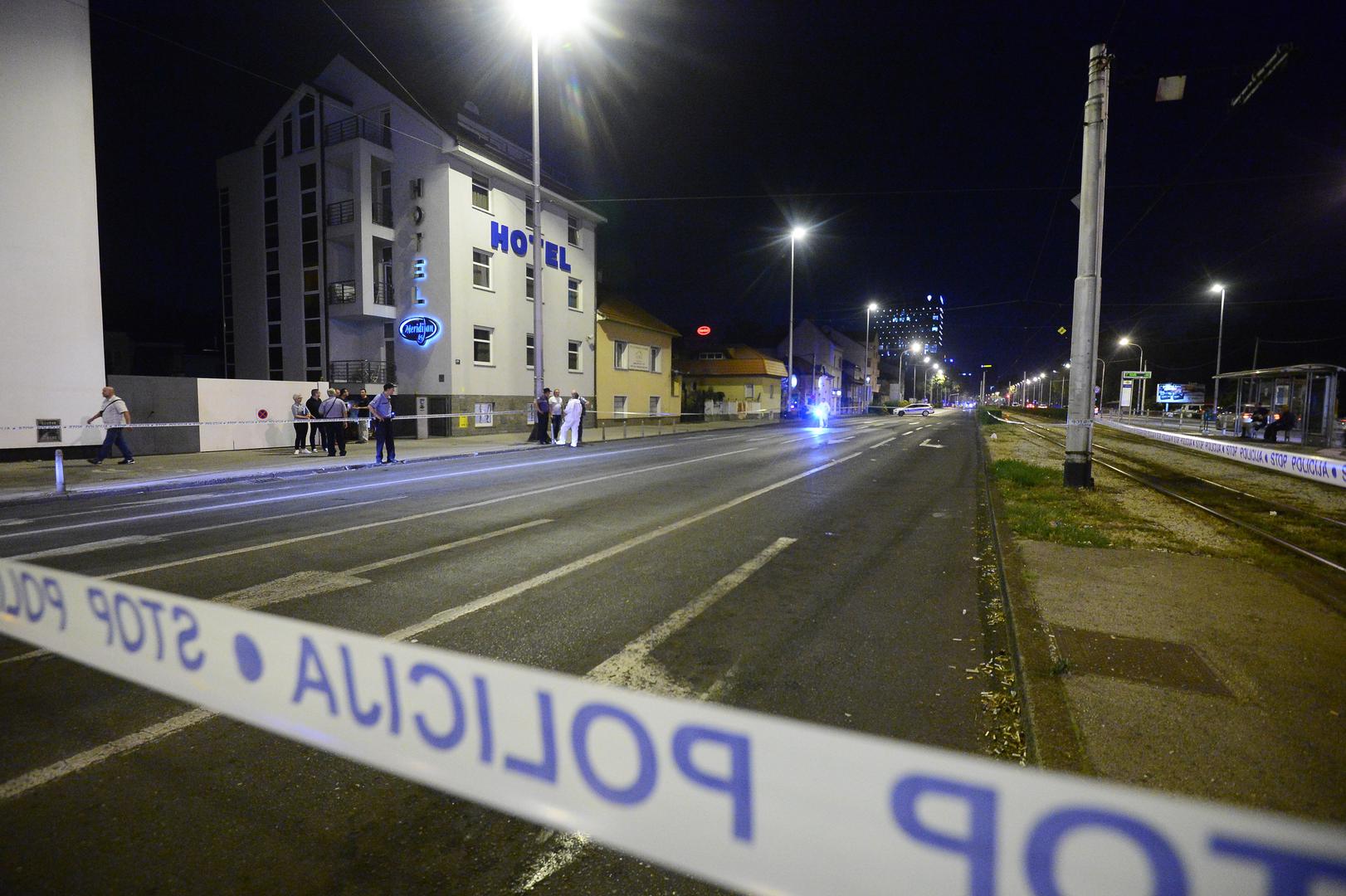 U petak navečer policija je u 20.40 zaprimila dojavu o pucnjavi u Vukovarskoj ulici. Jedna osoba zadobila je prostrijelnu ozljedu natkoljenice, a više osoba prijavilo se u policijsku postaju