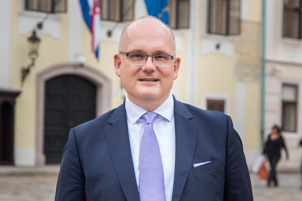 dr. sc. Julije Domac, predsjednik Europskog udruženja regija i energetskih agencija FEDARENE