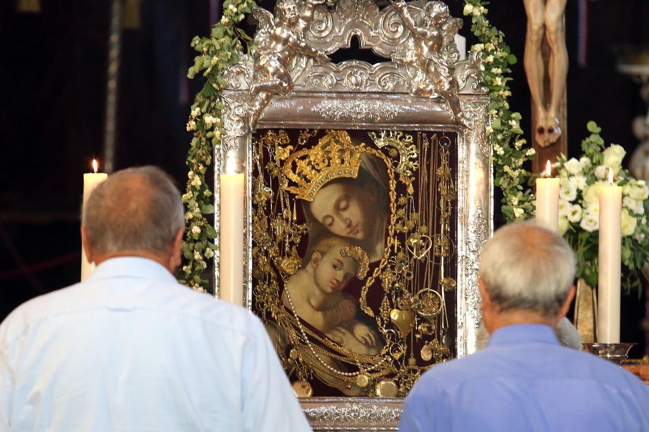 Proslava blagdana Rođenja Blažene Djevice Marije u Skradinu