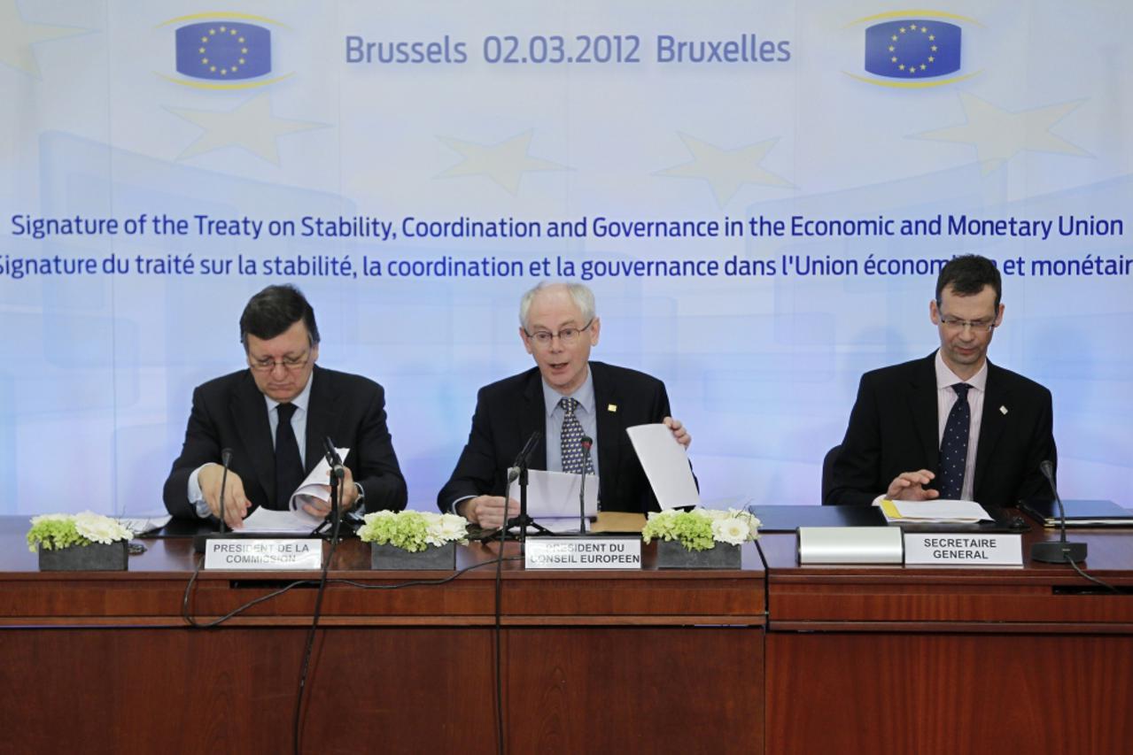 Potpisivanje fiskalnog pakta EU (1)
