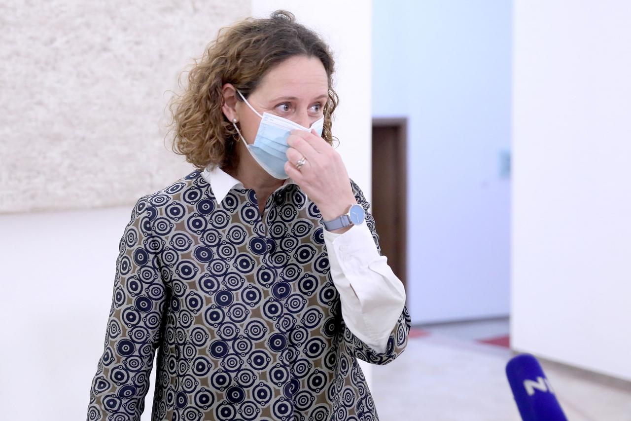 Zagreb: Ministrica Nina Obuljen Koržinek o postupanju Vlade oko Fonda solidarnosti EU-a