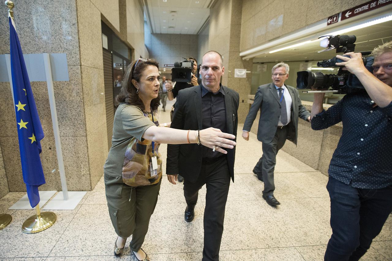 Greek Finance Minister Yanis Varoufakis leaves the Euro zone finance ministers emergency meeting on the situation in Greece in Brussels, Belgium June 27, 2015. Euro zone finance ministers plan to meet later on Saturday without their Greek counterpart foll