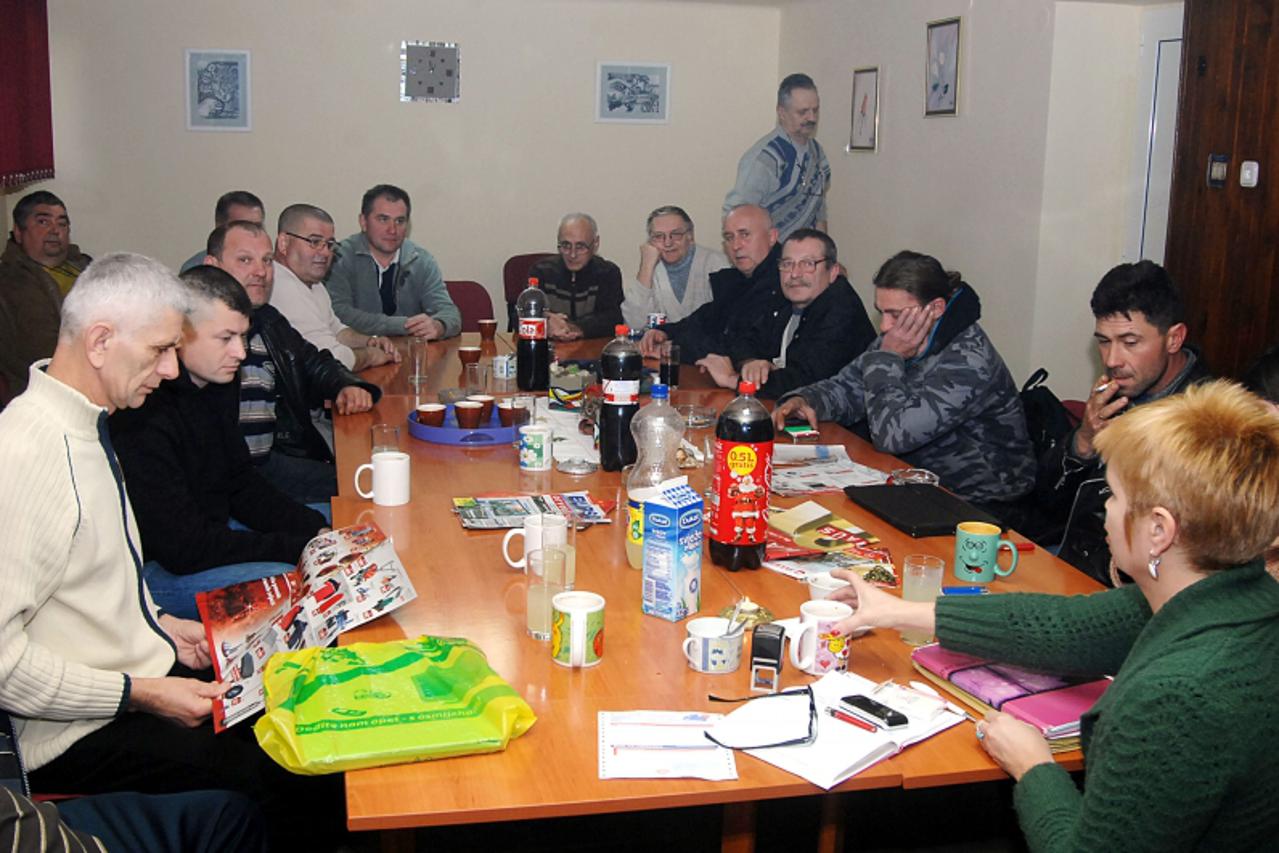 \'14.12.2010., Sisak - U ambulanti za PTSP grupne terapije odrzavaju se dva puta tjedno,utorkom i cetvrtkom i pohadjju ih hrvtski branitelji. Photo:Nikola Cutuk/PIXSELL\'