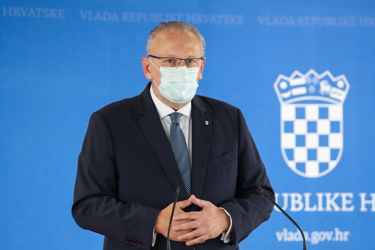 Zagreb: Ministri nakon sjednice Vlade dali izjave za medije