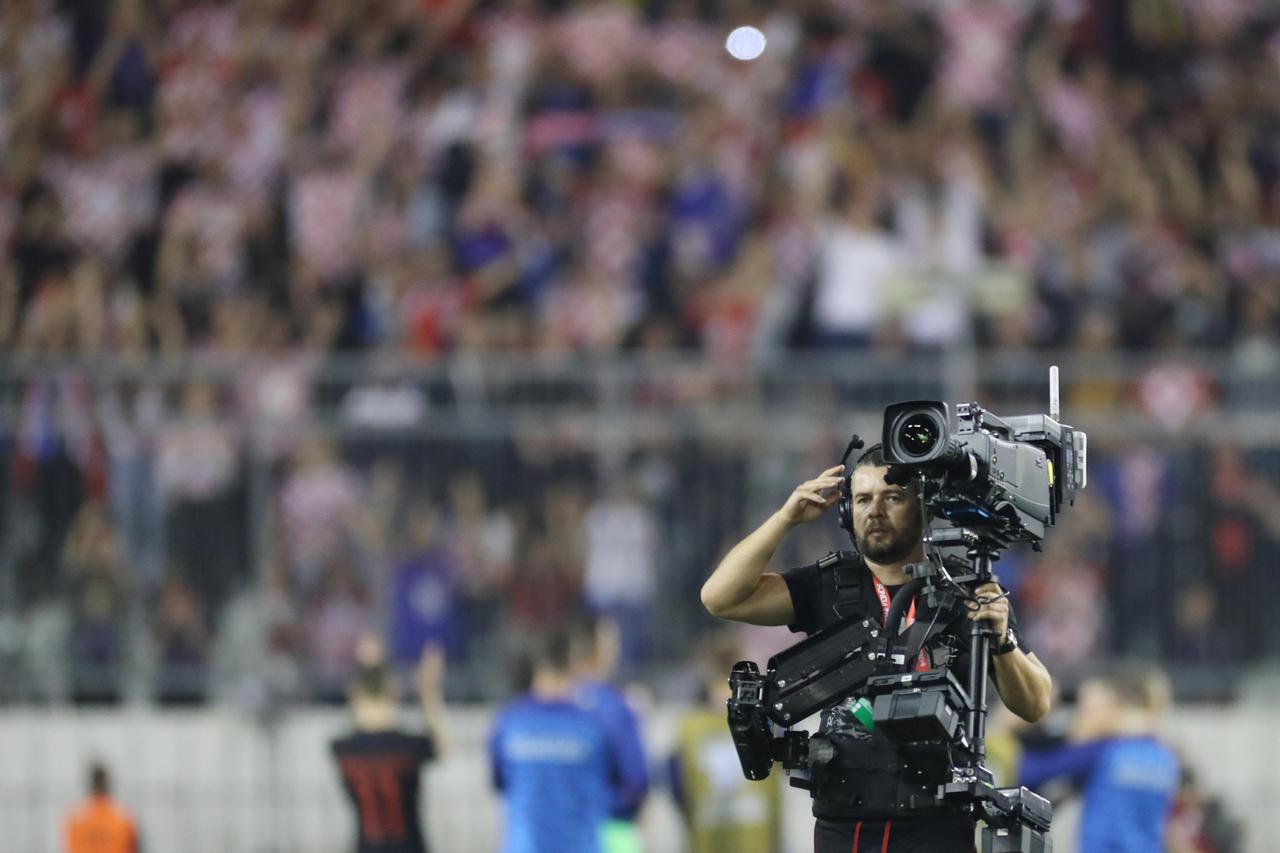 Split: Hrvatska pobijedila  Ma?arsku  u kvalifikacijama za Europsko prvenstvo na prepunom Poljudu