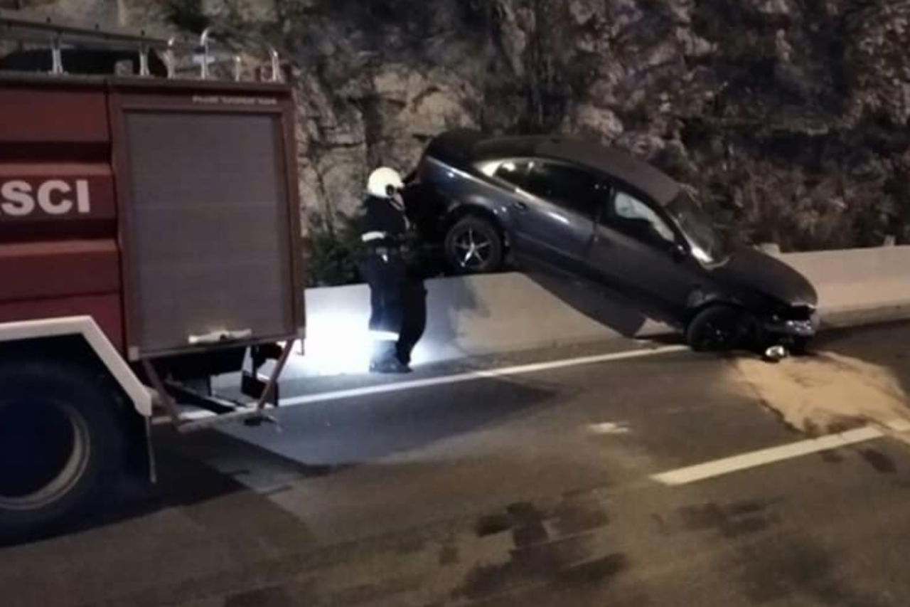 Prometna nesreća na brzoj cesti Klis - Solin