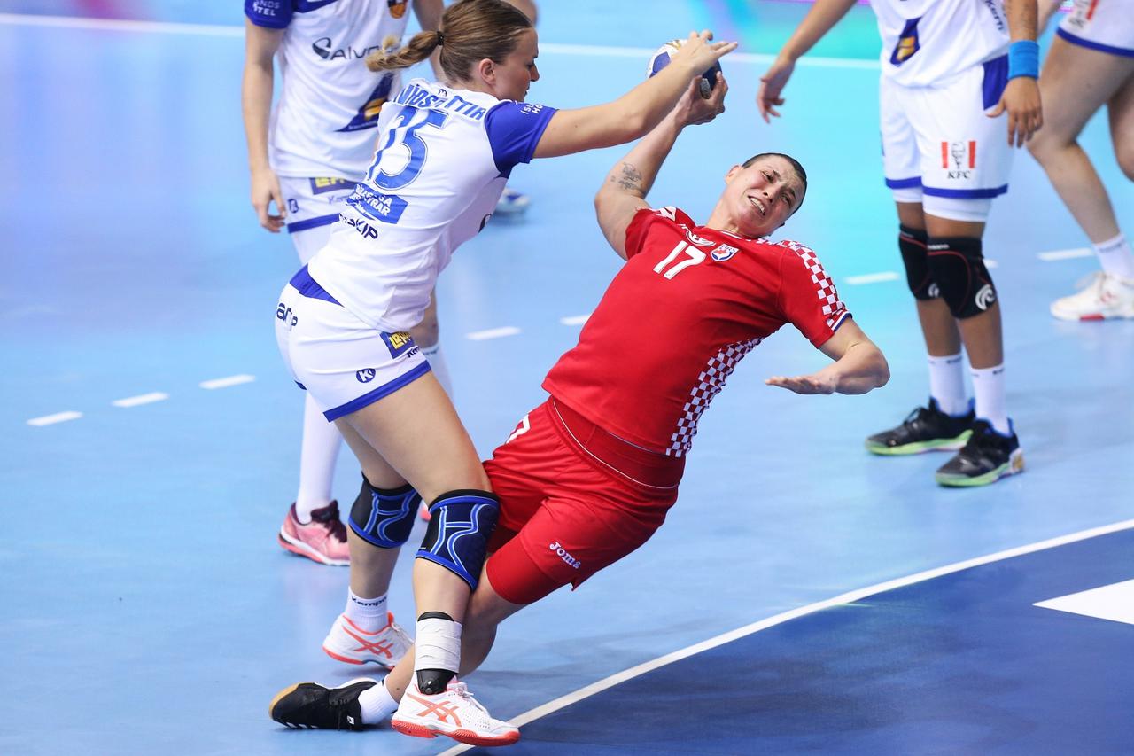 Osijek: Kvalifikacijska utakmica za žensko rukometno EP, Hrvatska - Island