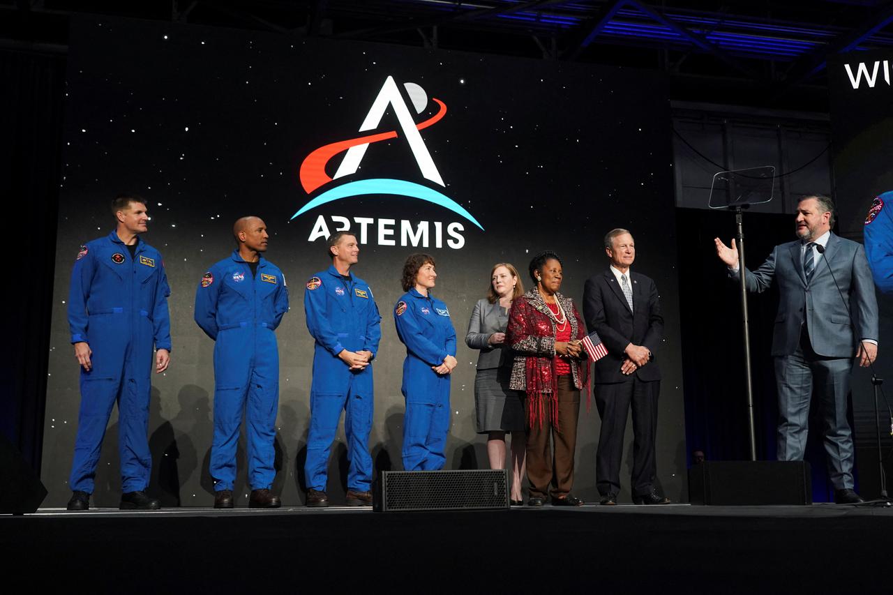 NASA predstavila astronaute za misiju na Mjesec